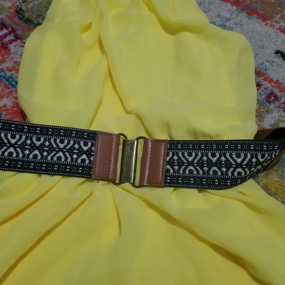 Belted yellow summer dress - Picture 7 of 7